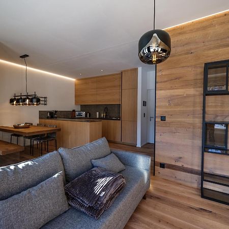 Black Summit Boutique Resort Laax Extérieur photo