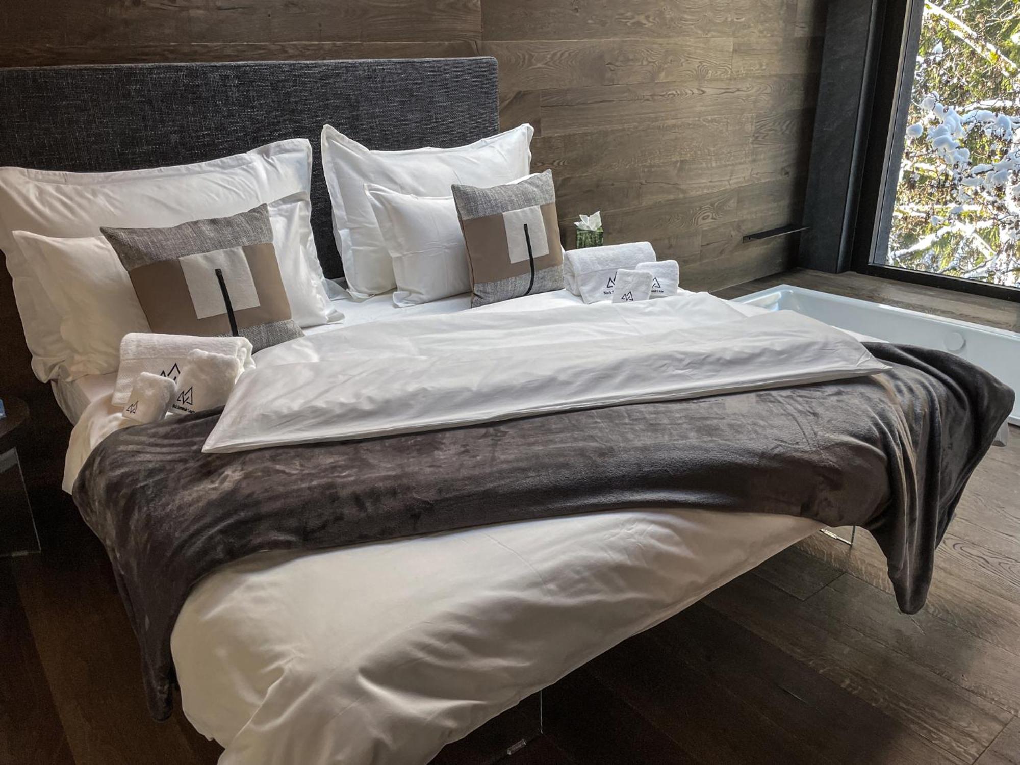 Black Summit Boutique Resort Laax Extérieur photo